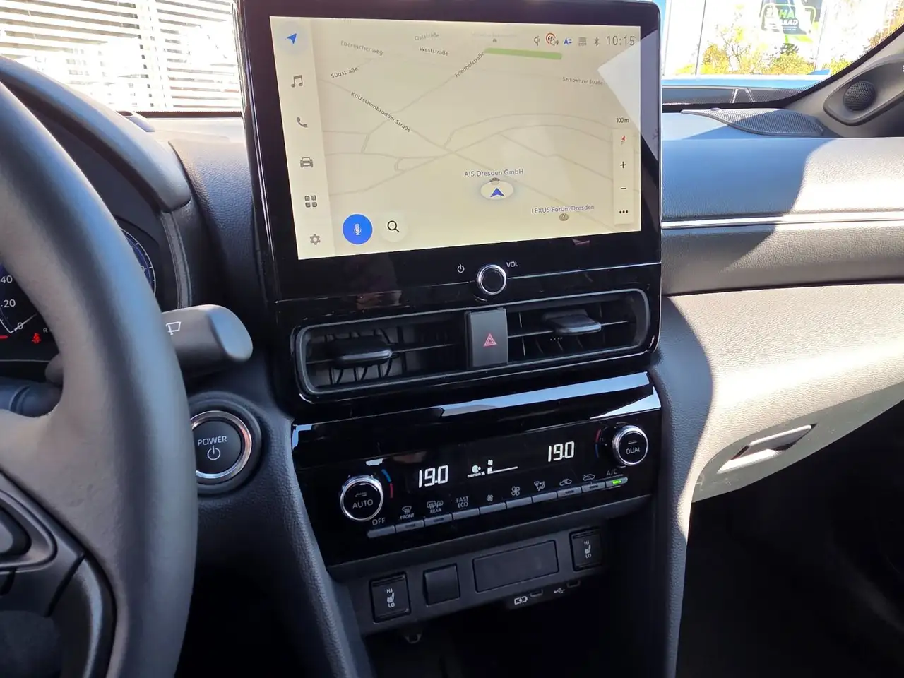 Toyota Yaris 15