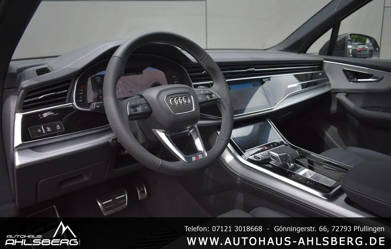 Audi Q7 15