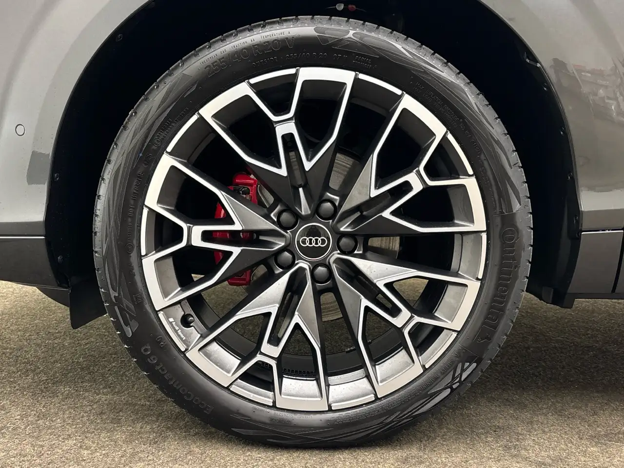 Audi Q3 7