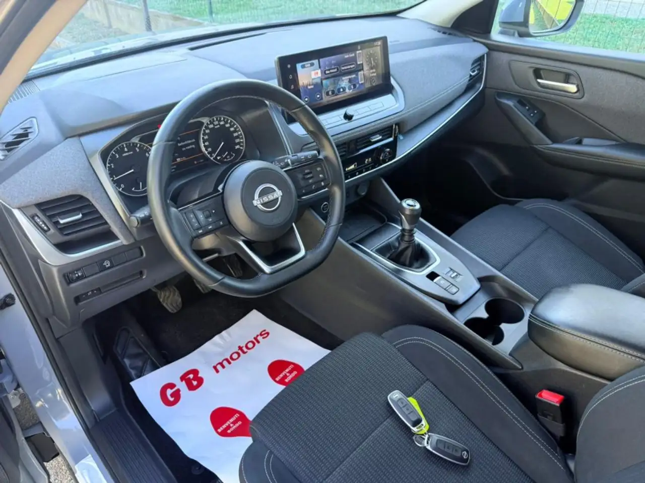 Nissan Qashqai 10