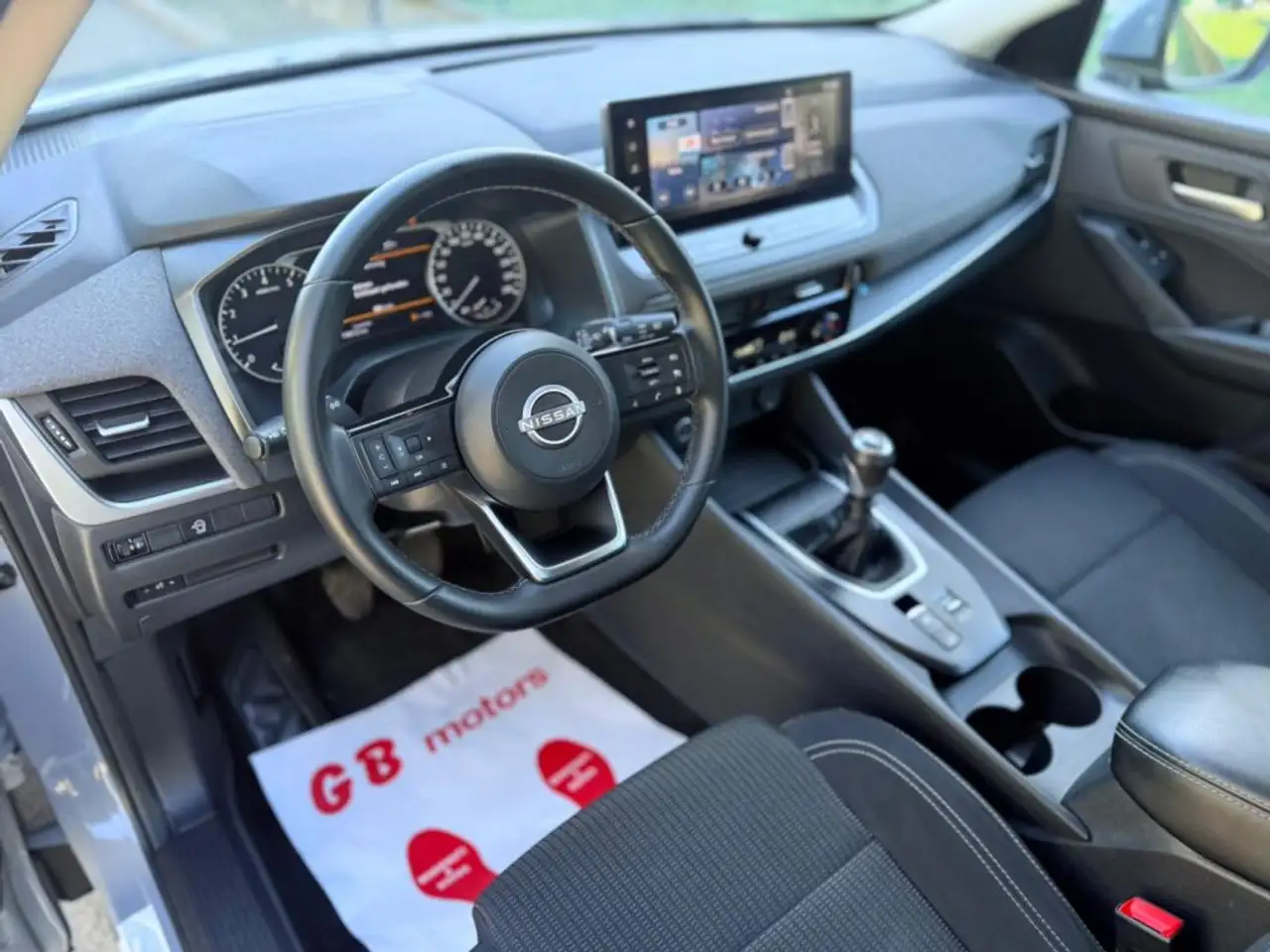 Nissan Qashqai 11