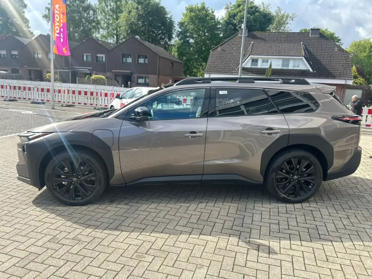 Toyota bZ4X 6