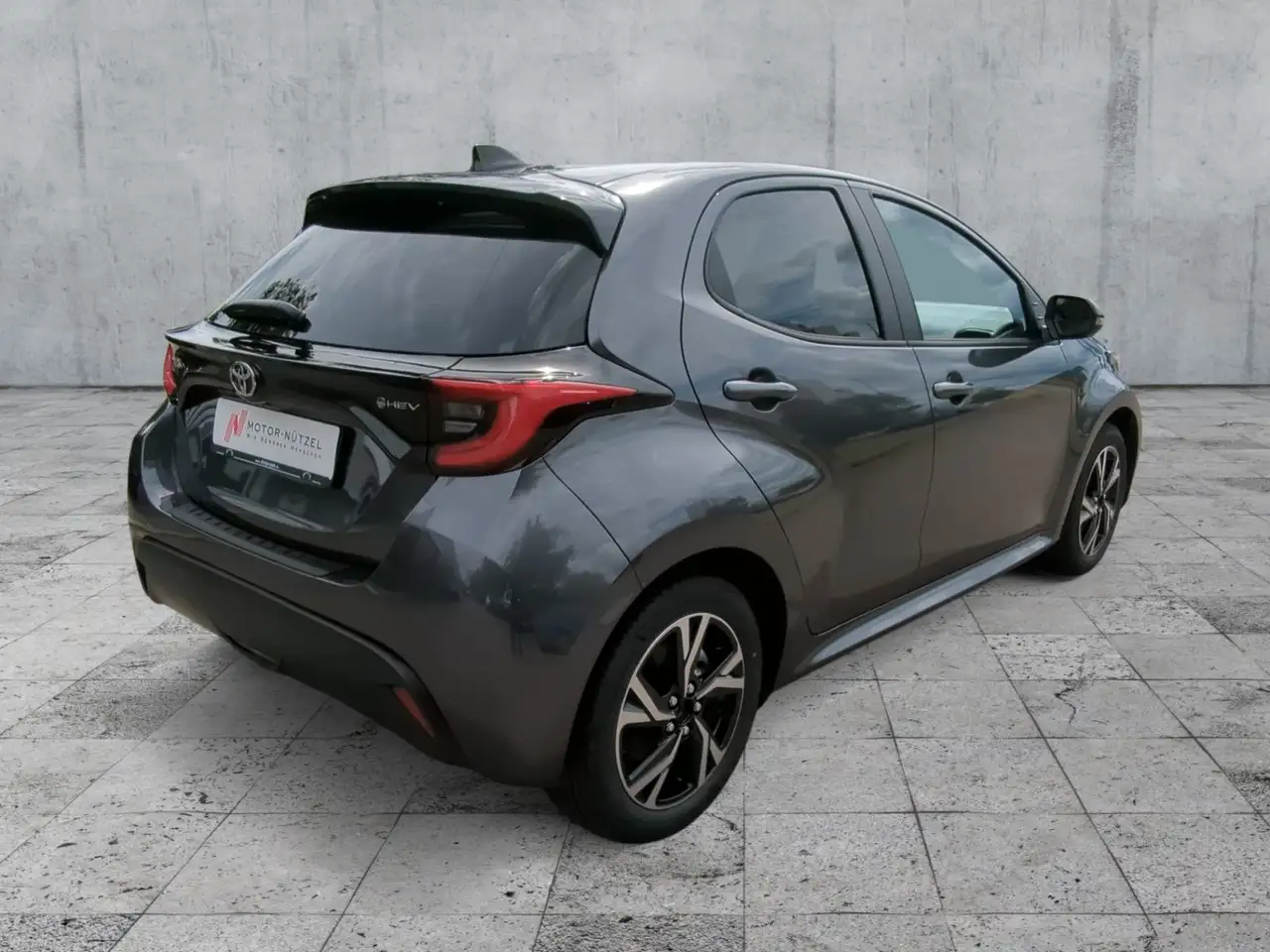 Toyota Yaris 6
