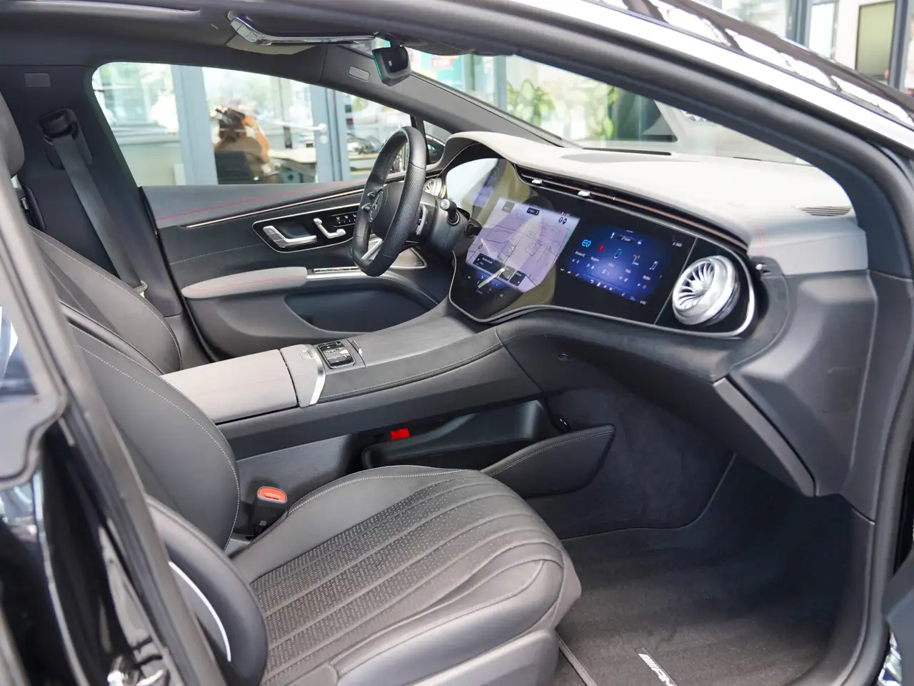 Mercedes-Benz EQS 11