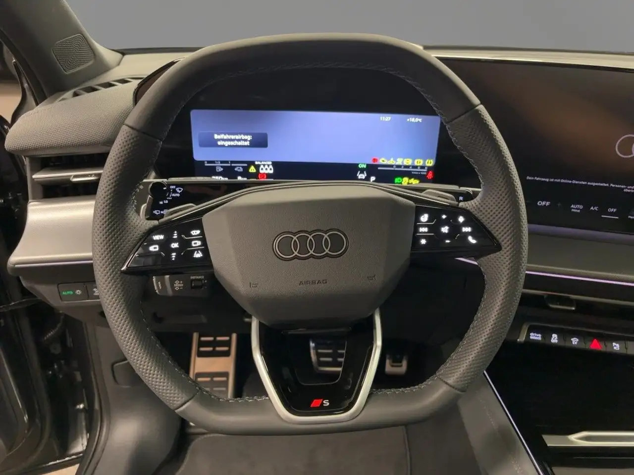 Audi Q3 13