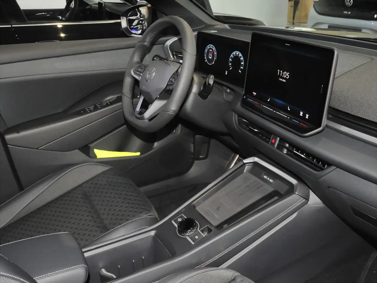 Volkswagen T-Roc 5