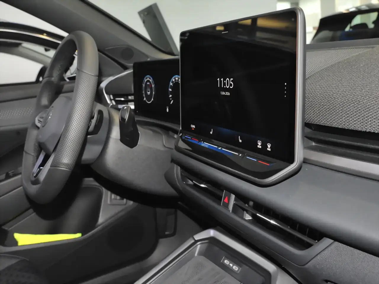 Volkswagen T-Roc 7