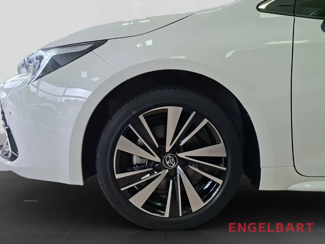 Toyota Corolla 15