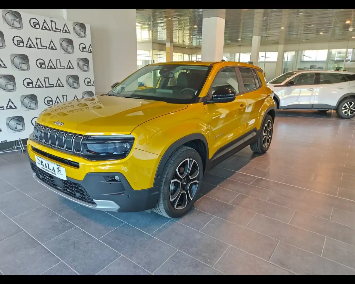 Jeep Avenger 3