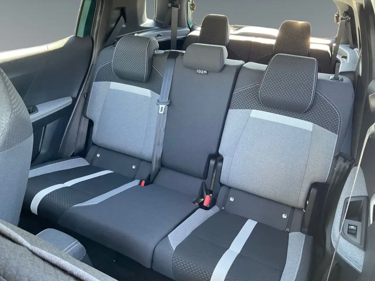 Opel Frontera 12