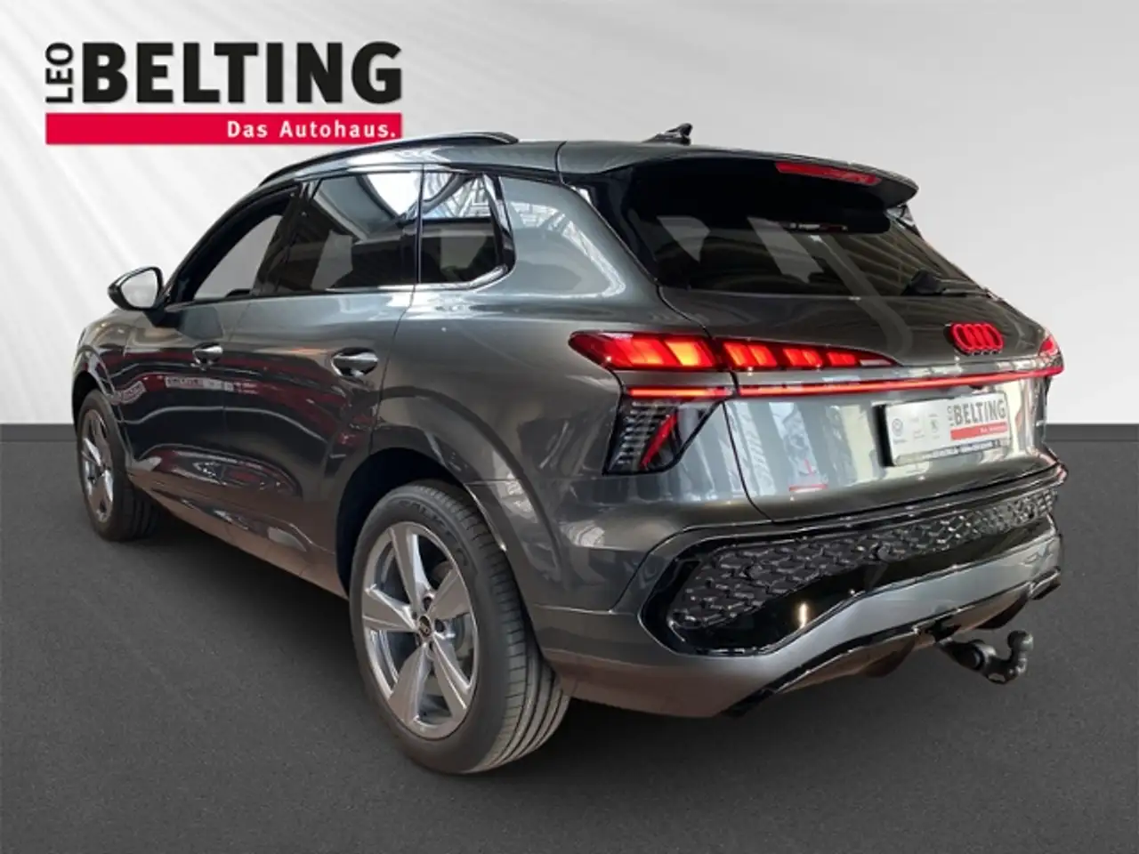 Audi Q3 4