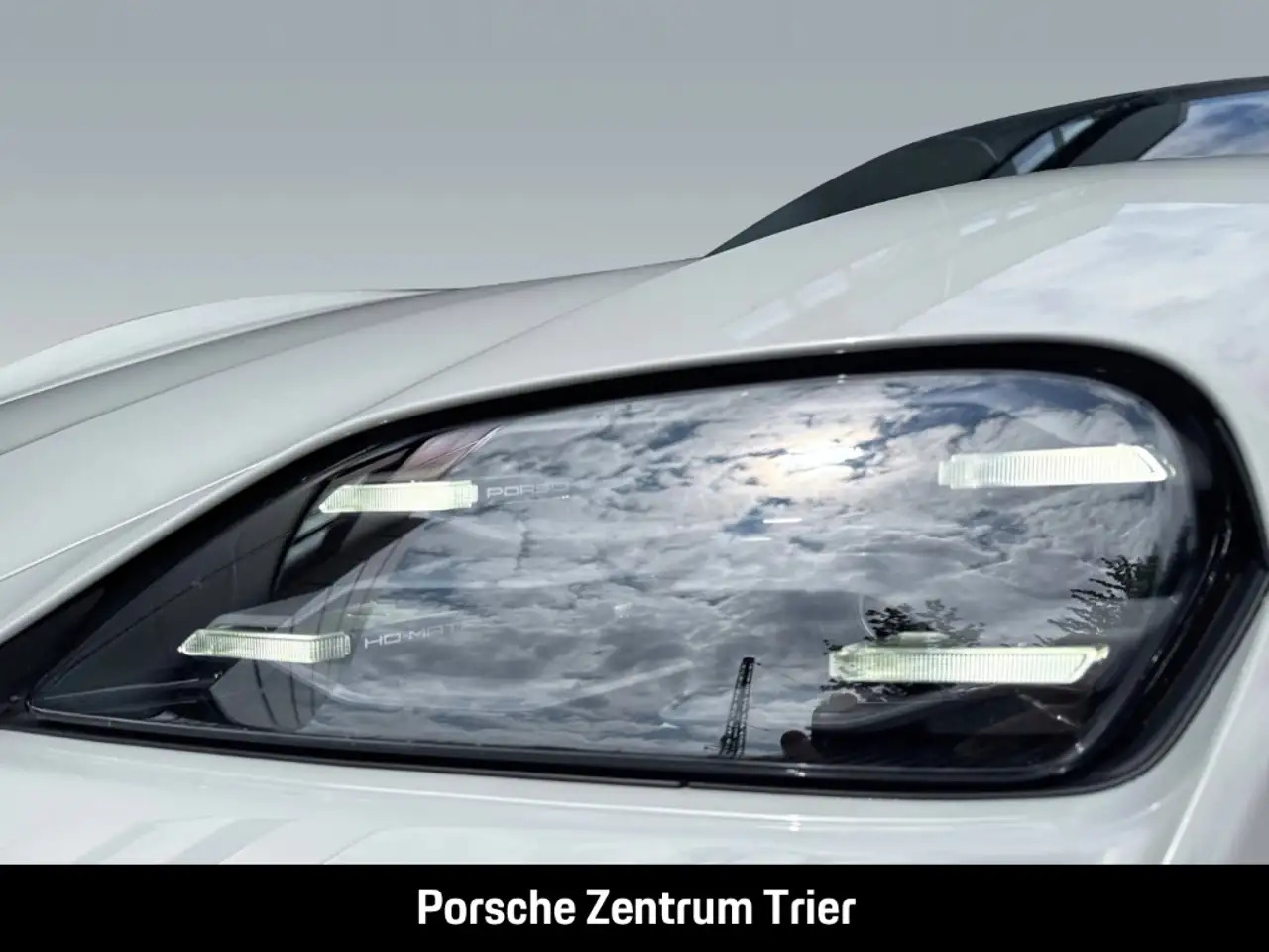 Porsche Taycan 11