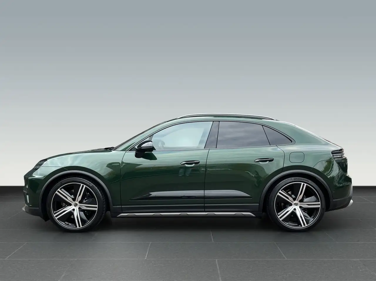 Porsche Macan 2