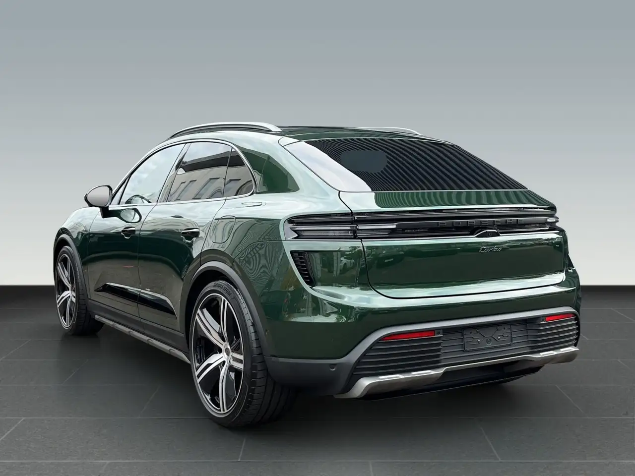 Porsche Macan 3