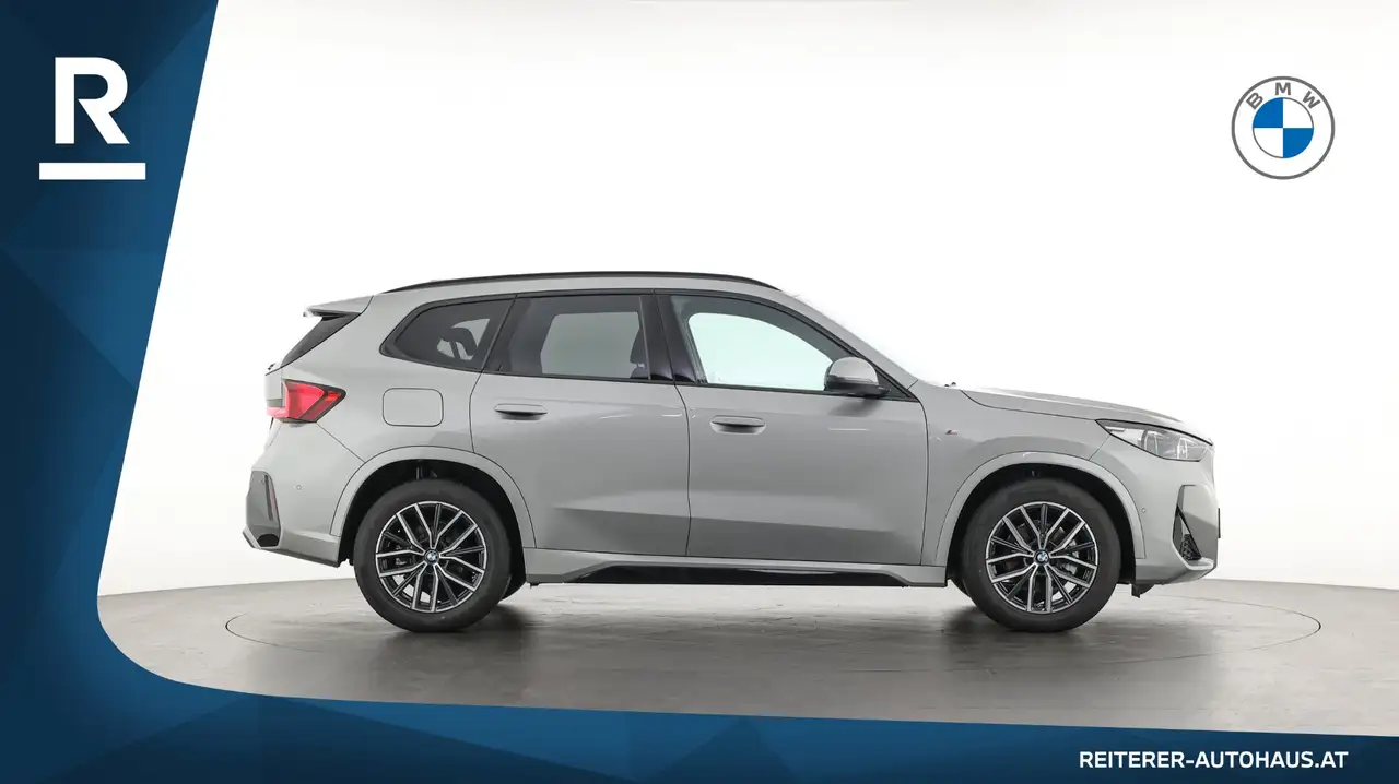 BMW X1 7