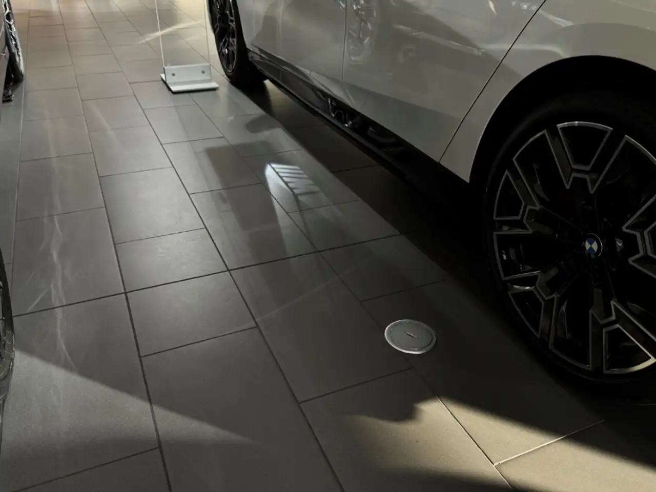BMW i5 7