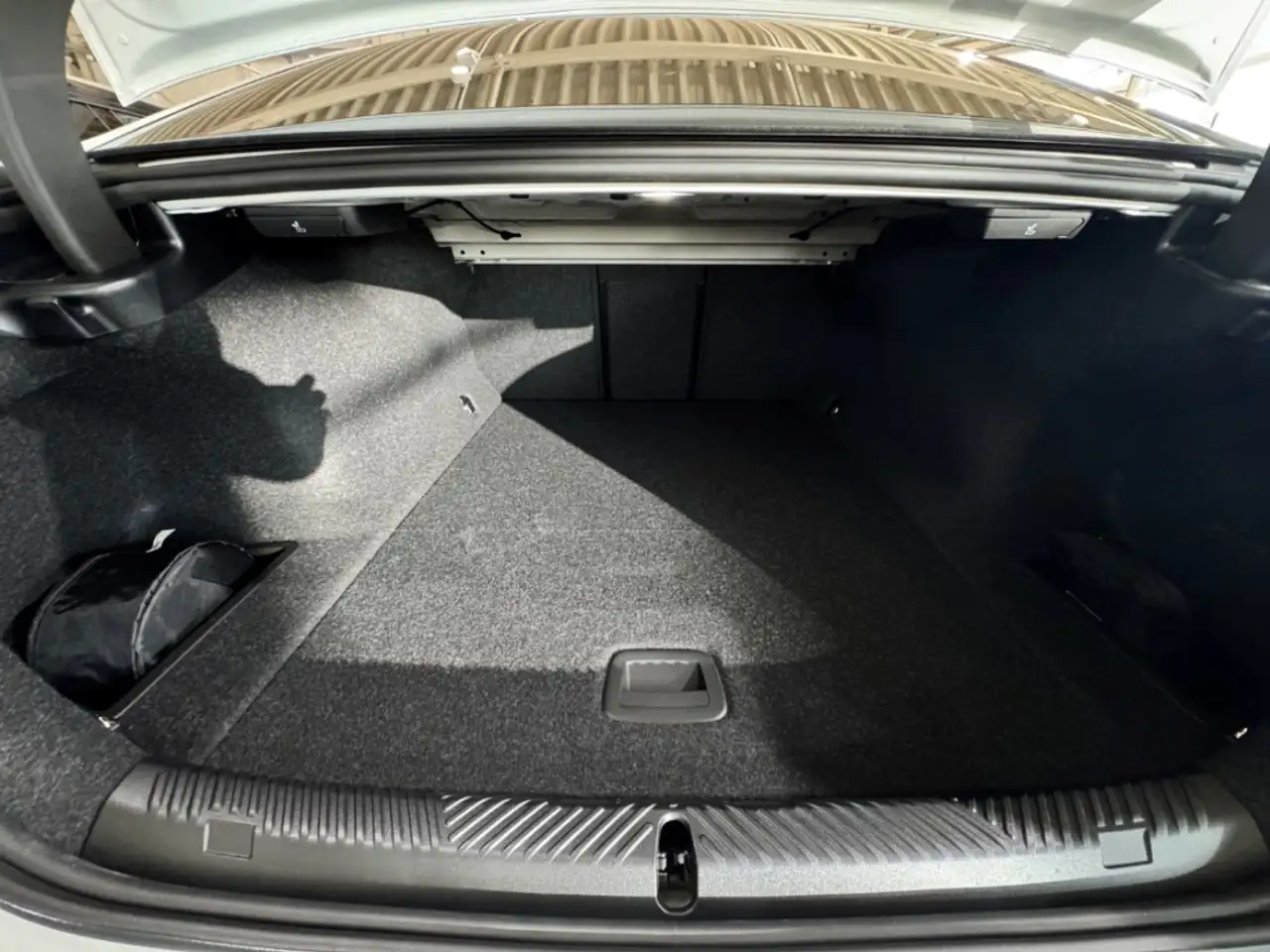 BMW i5 11