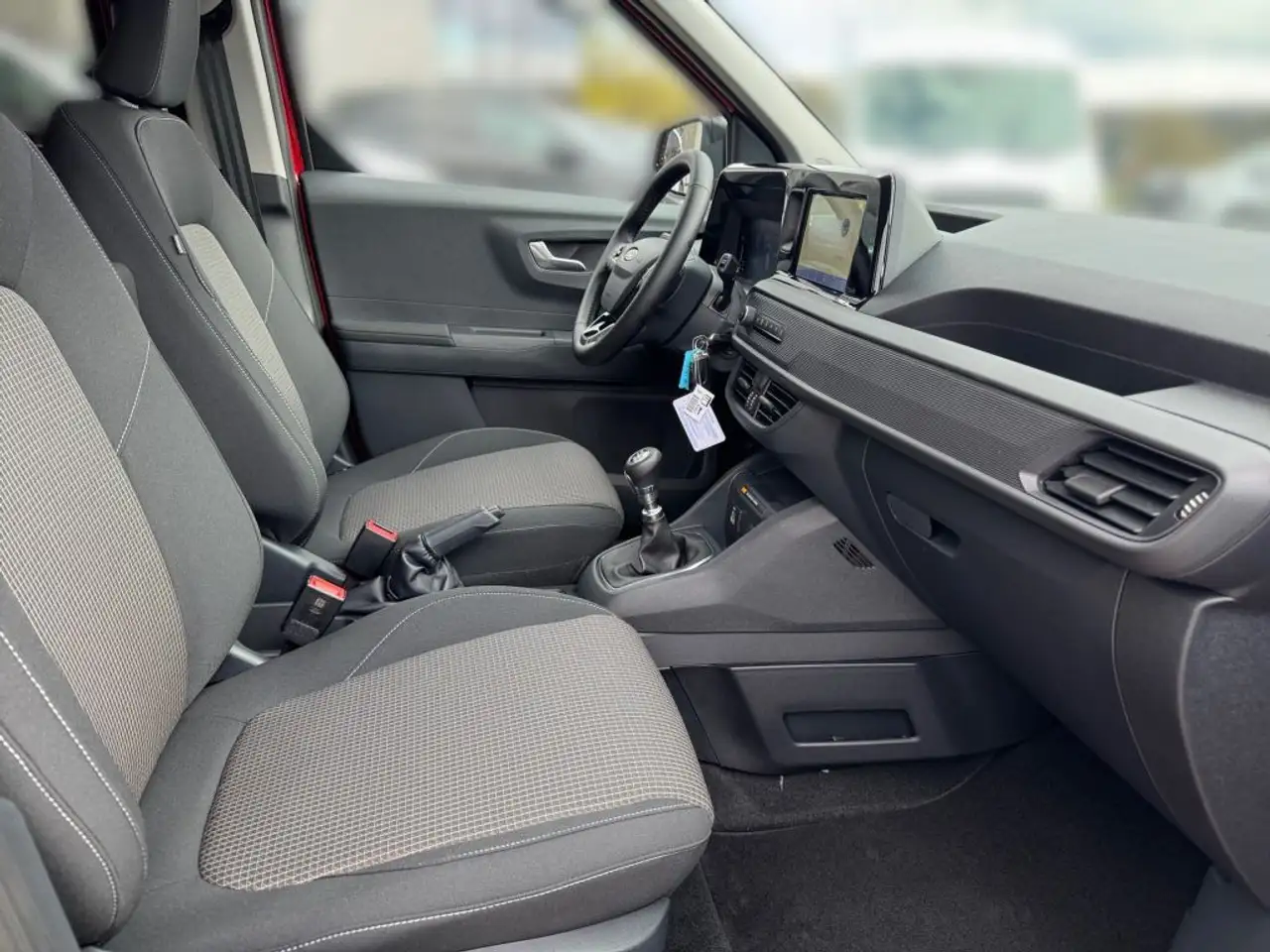 Ford Tourneo 14