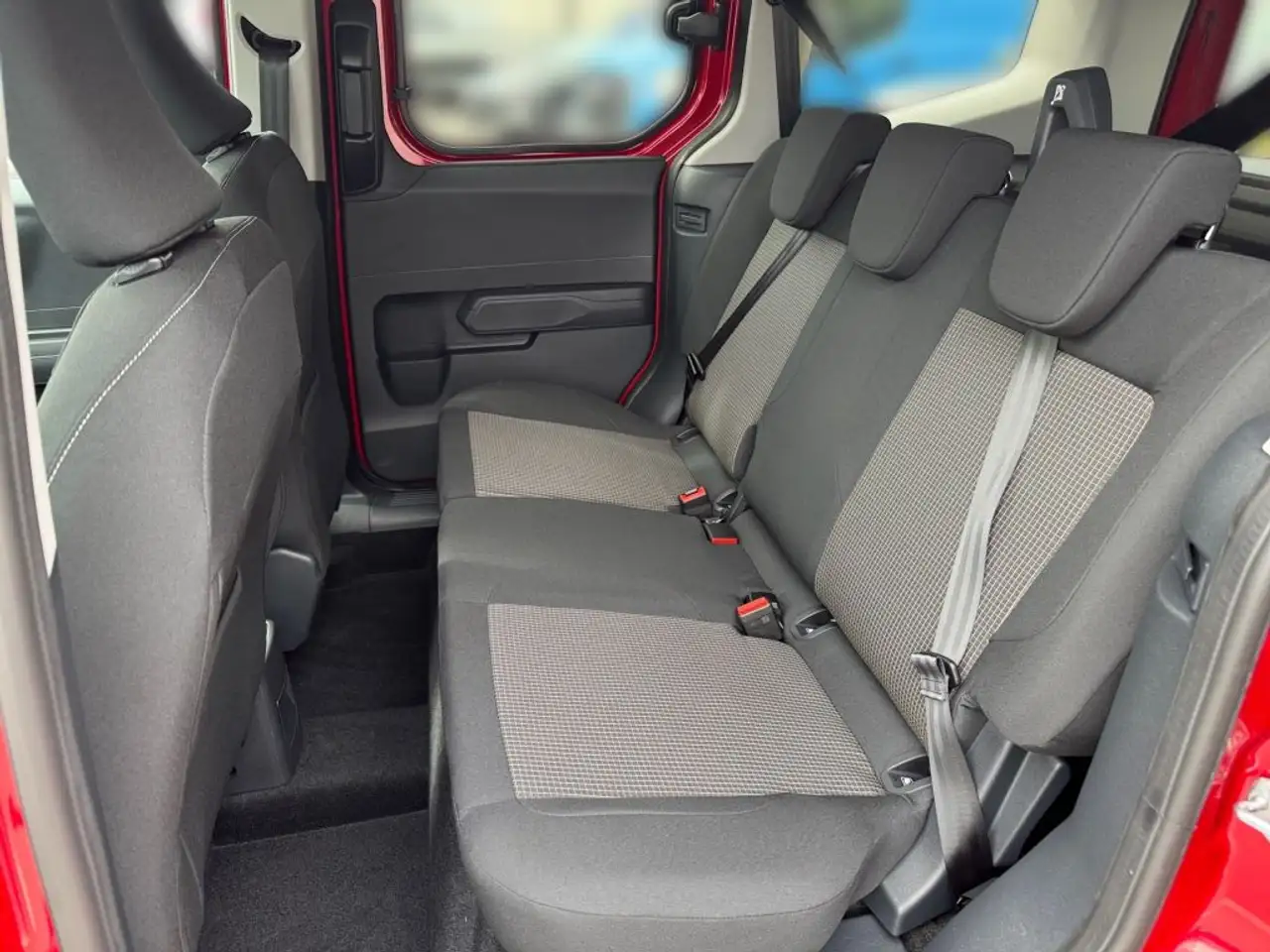 Ford Tourneo 16