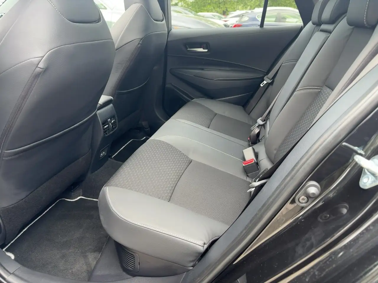 Toyota Corolla 9