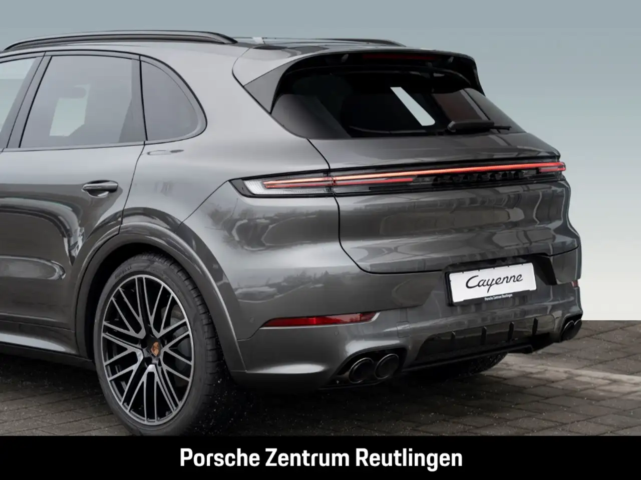Porsche Cayenne 12