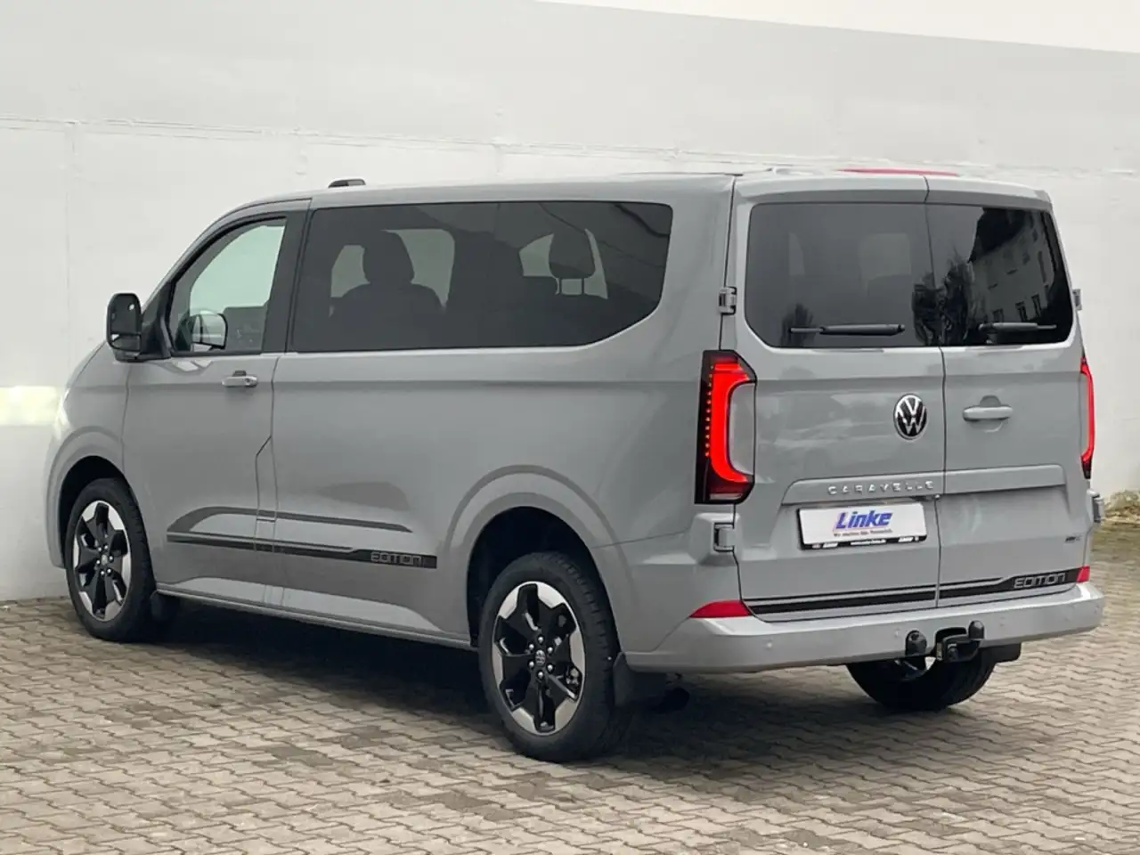 Volkswagen T7 Caravelle 6