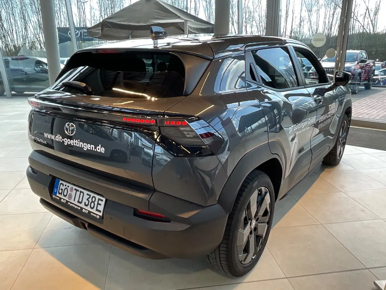 Toyota Urban 6