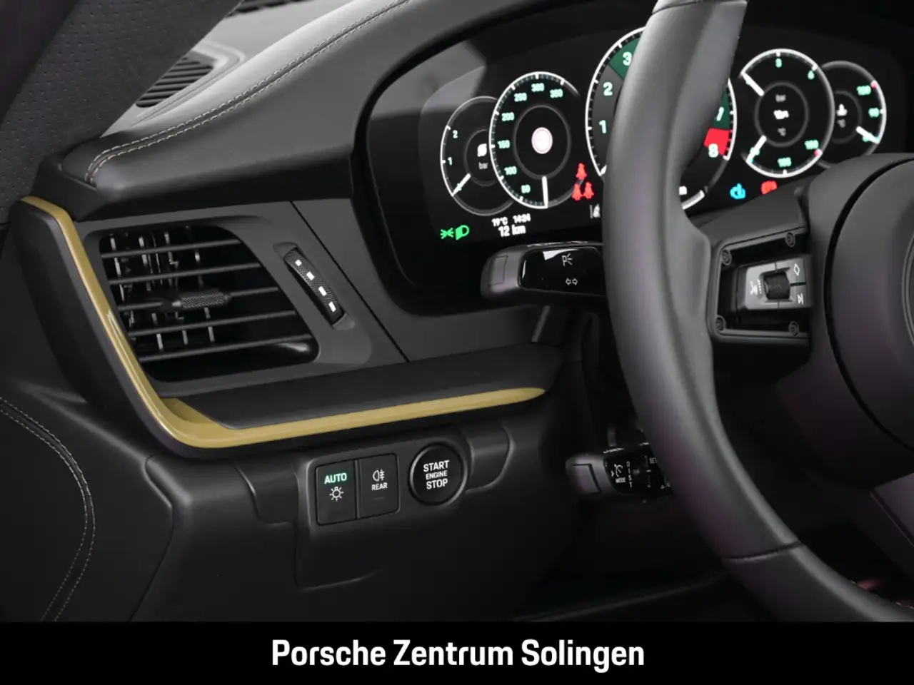Porsche 992 911 14
