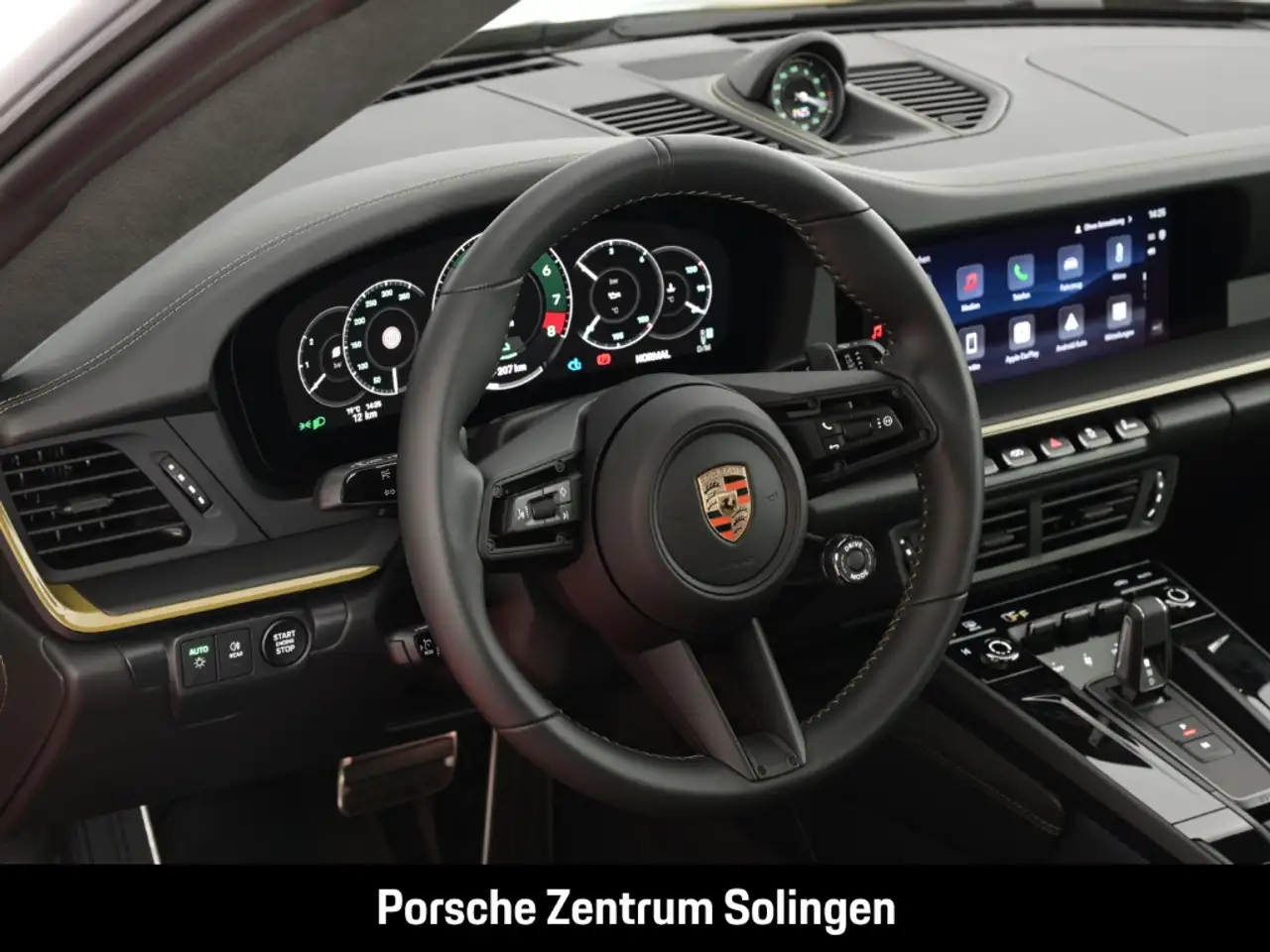 Porsche 992 911 16