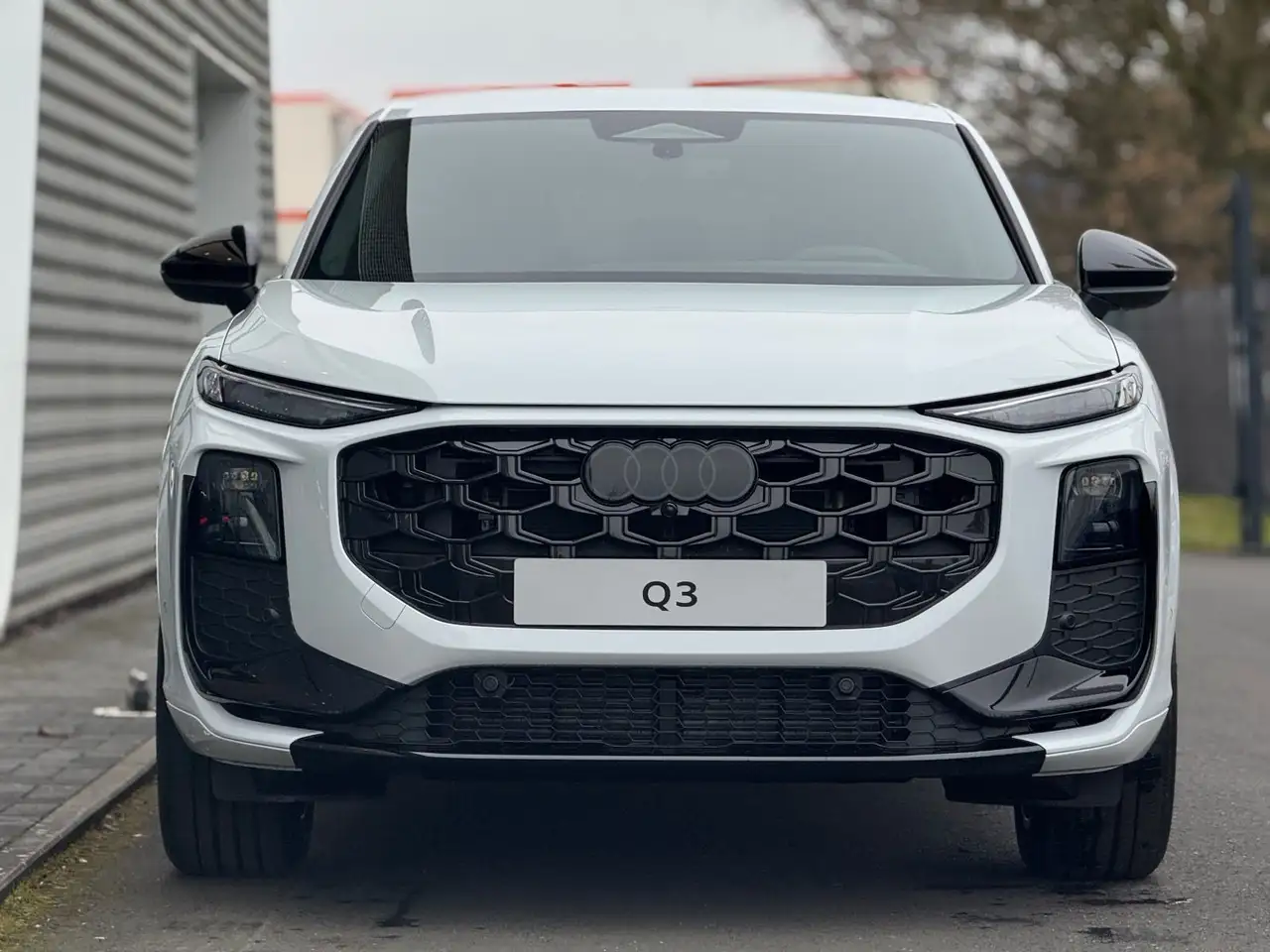 Audi Q3 4