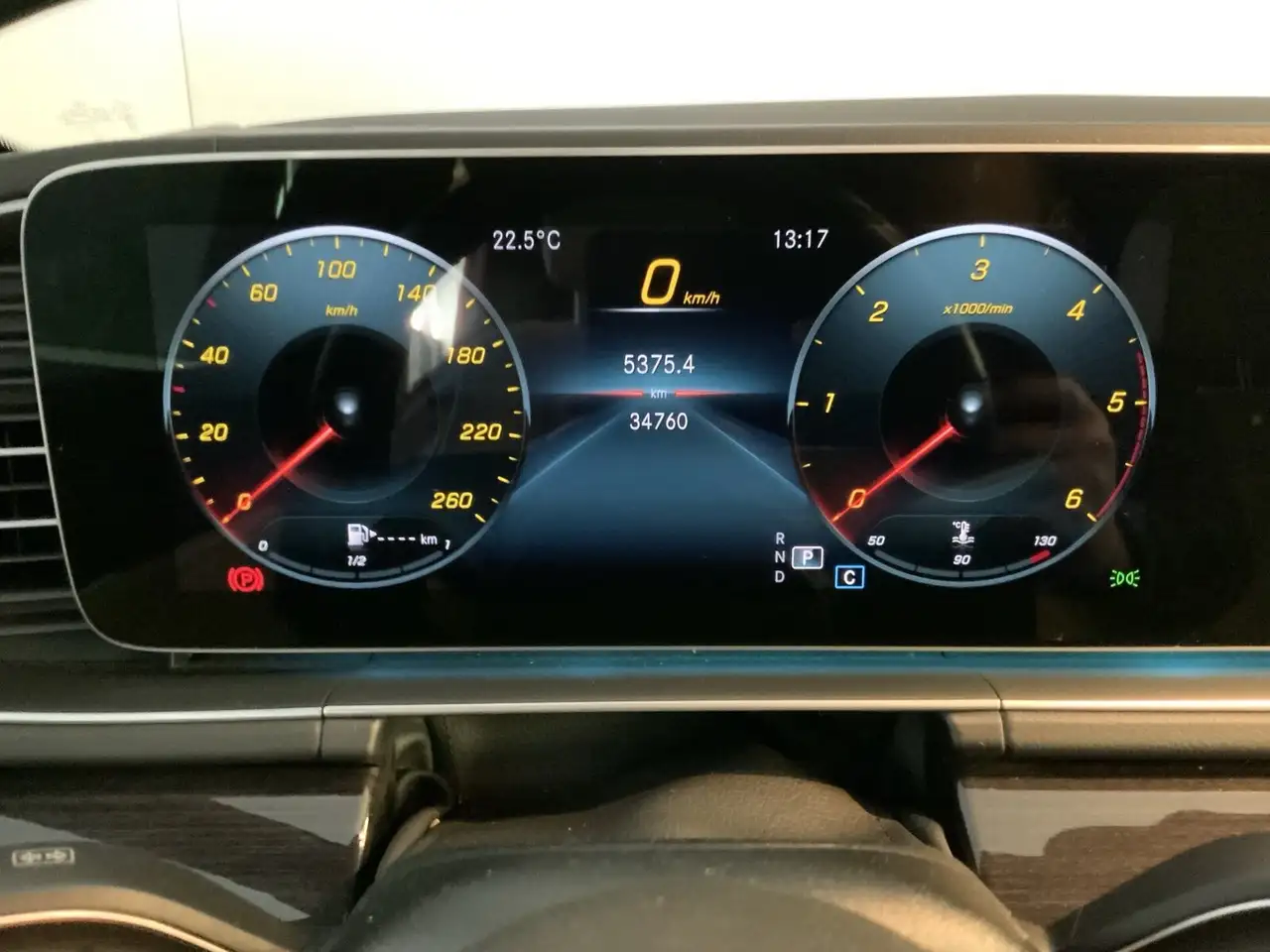 Mercedes-Benz GLE 350 11