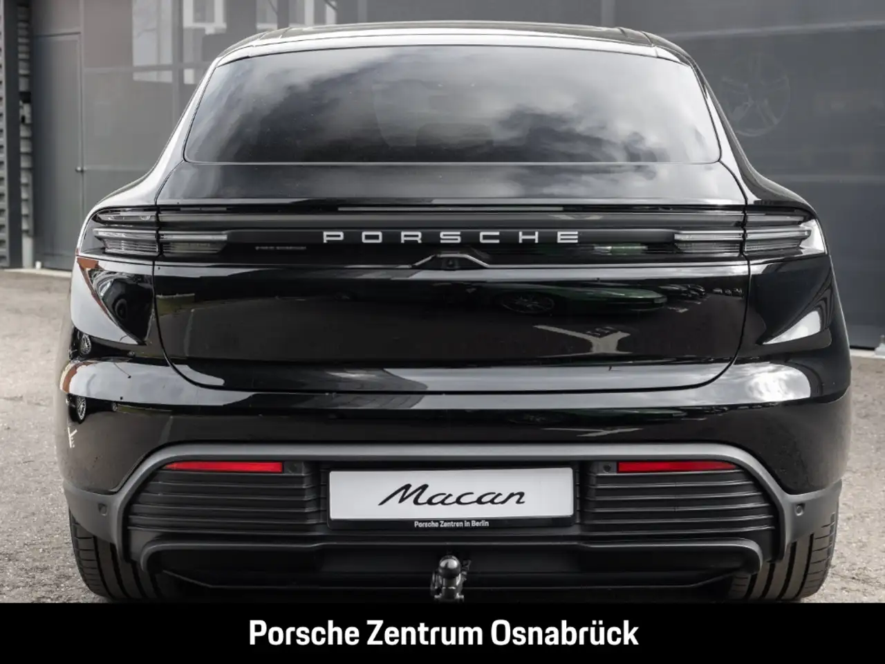 Porsche Macan 4 6