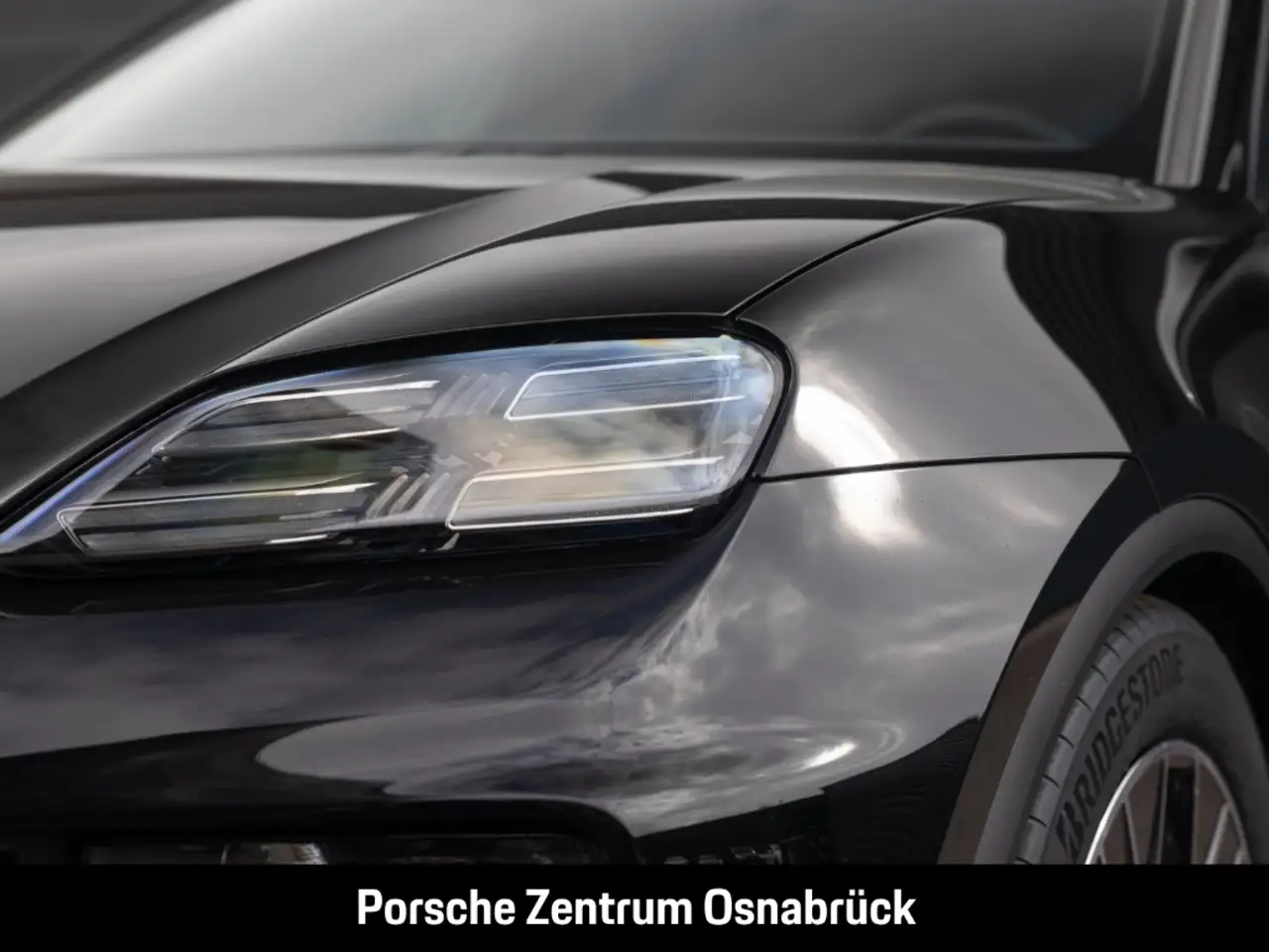 Porsche Macan 4 9