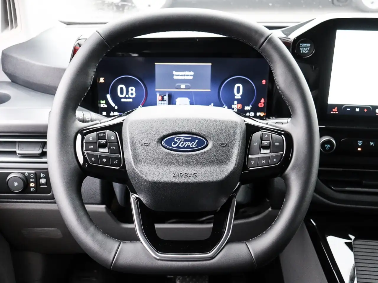 Ford Tourneo 6