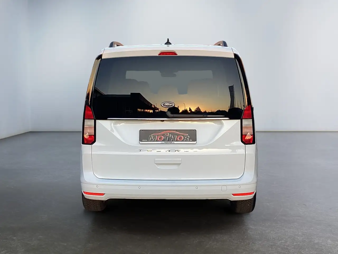 Ford Tourneo 5