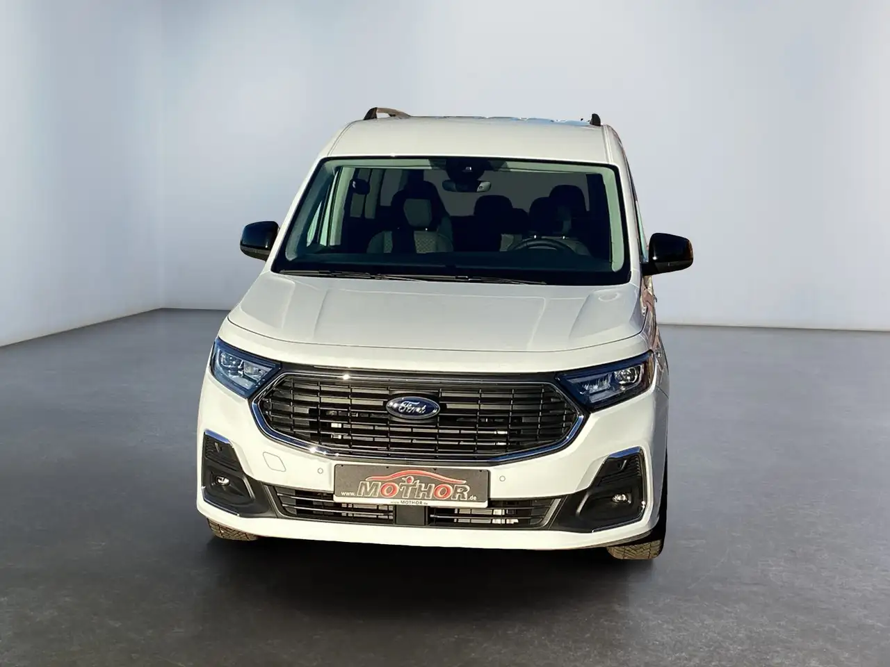 Ford Tourneo 6