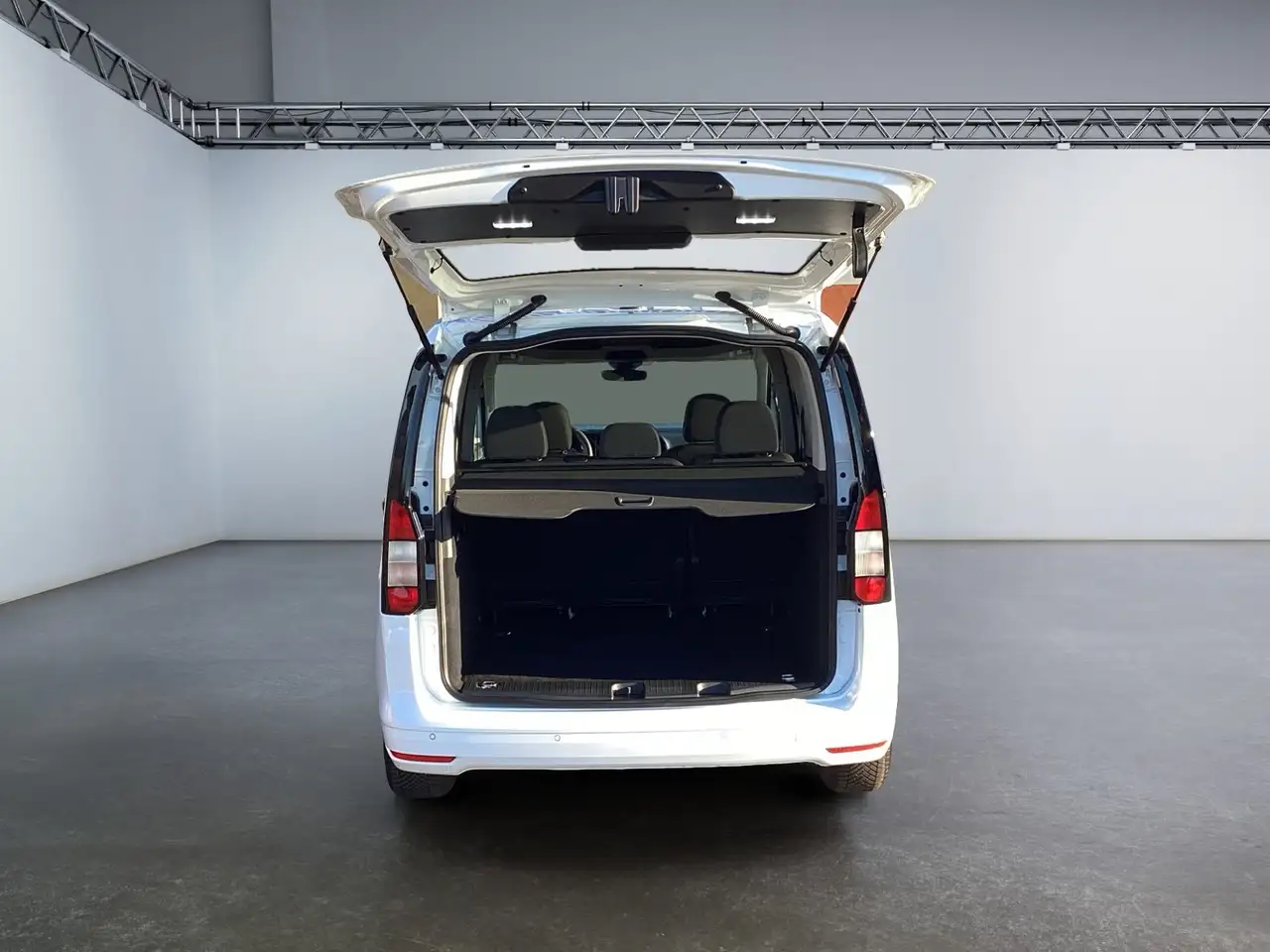 Ford Tourneo 14