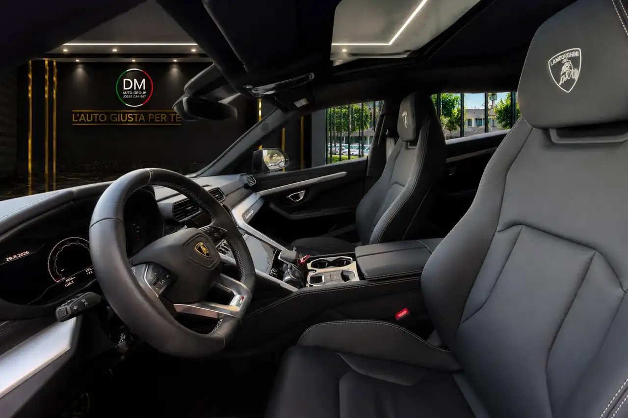 Lamborghini Urus 5