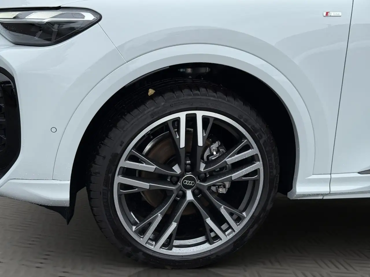 Audi Q5 8