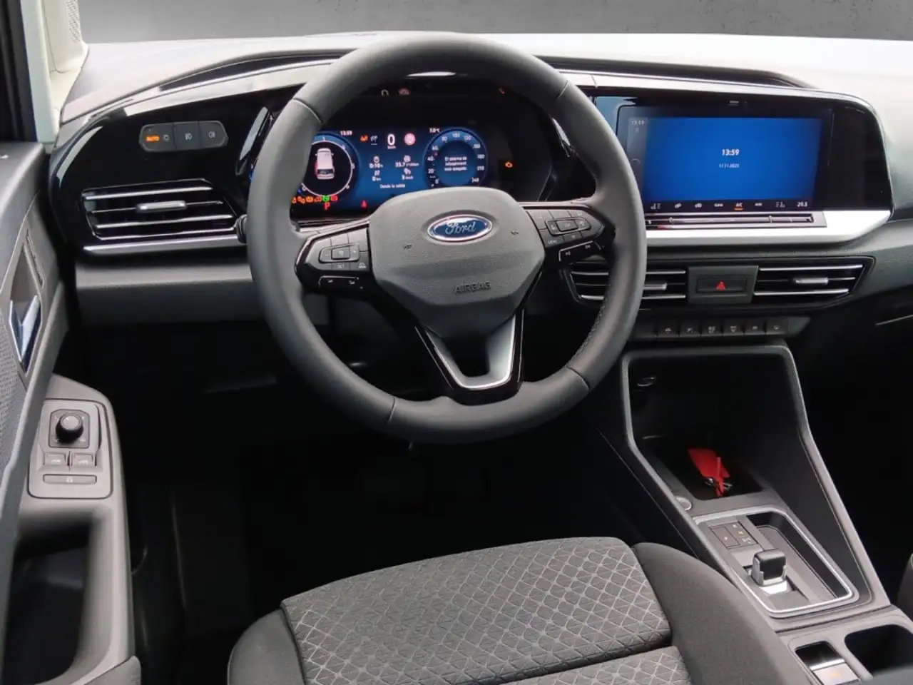 Ford Tourneo 13