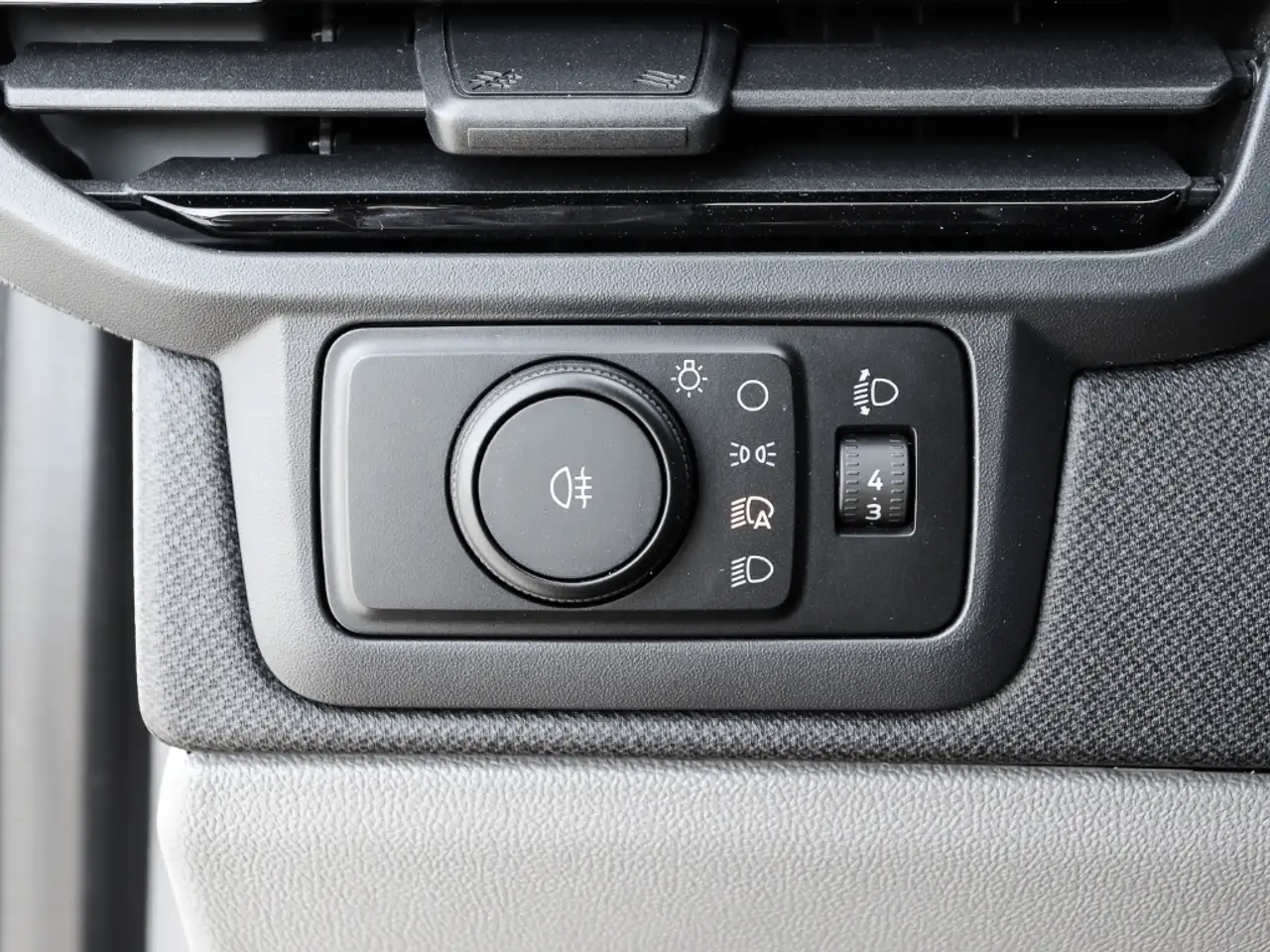 Ford Tourneo 12