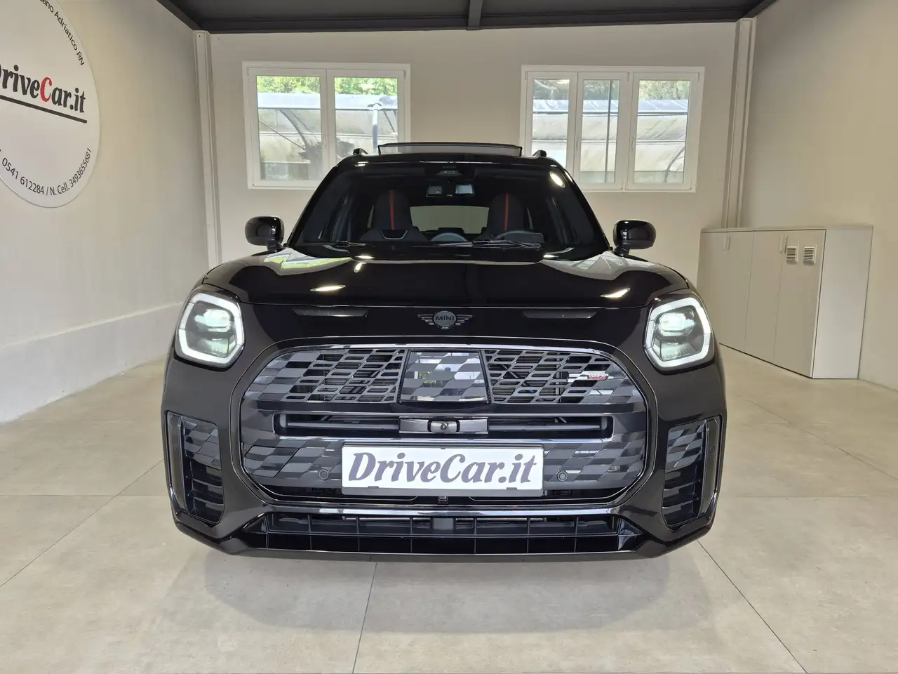 Mini Countryman 6