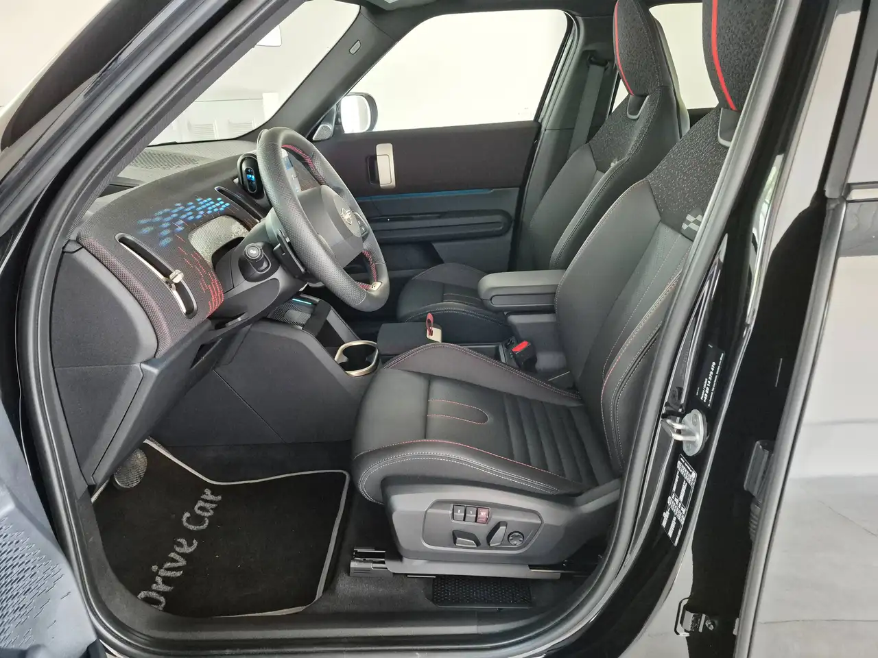 Mini Countryman 8