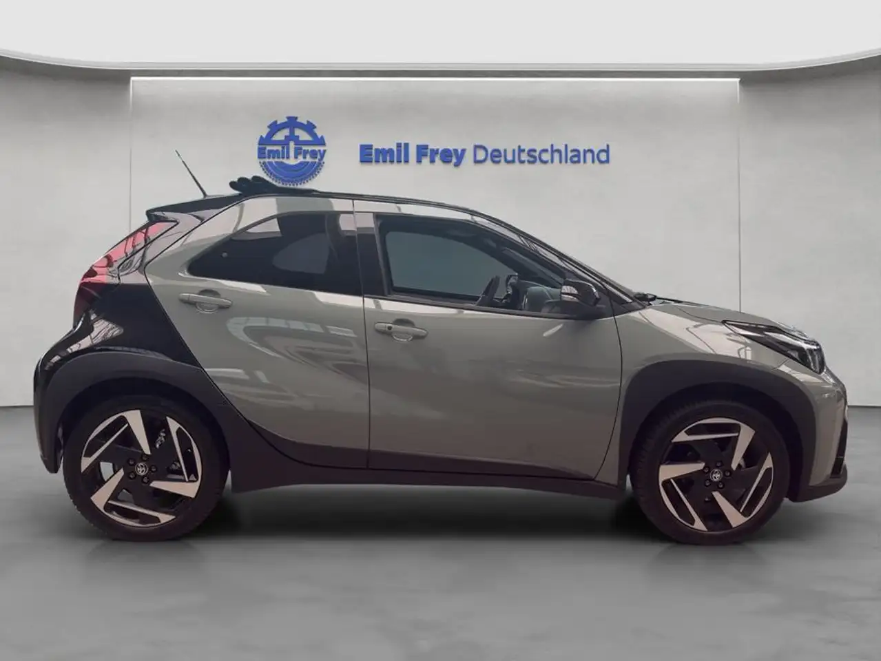 Toyota Aygo X 7