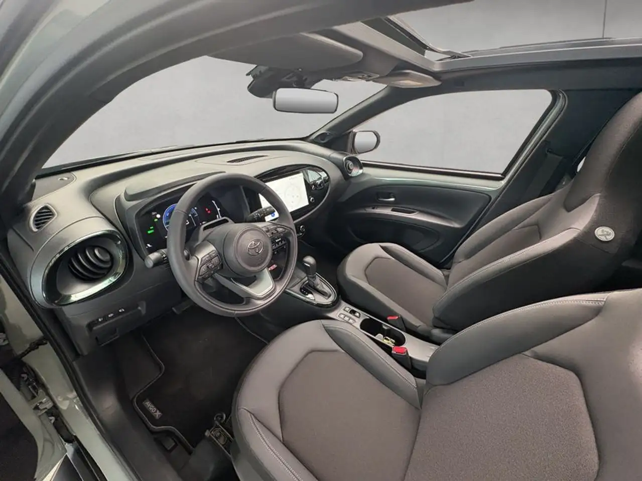 Toyota Aygo X 10
