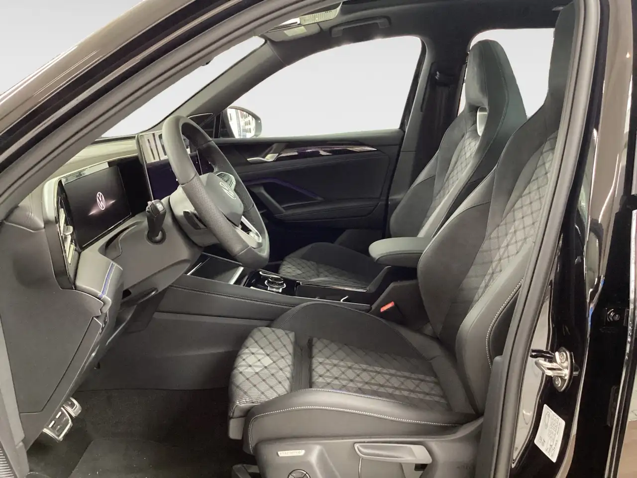 Volkswagen Tiguan 8
