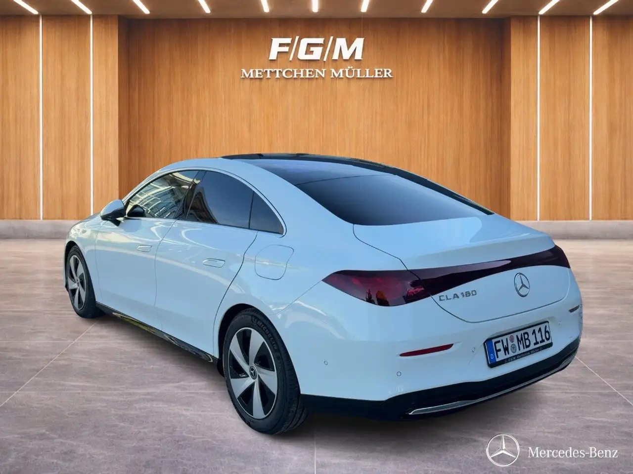 Mercedes-Benz CLA 180 2