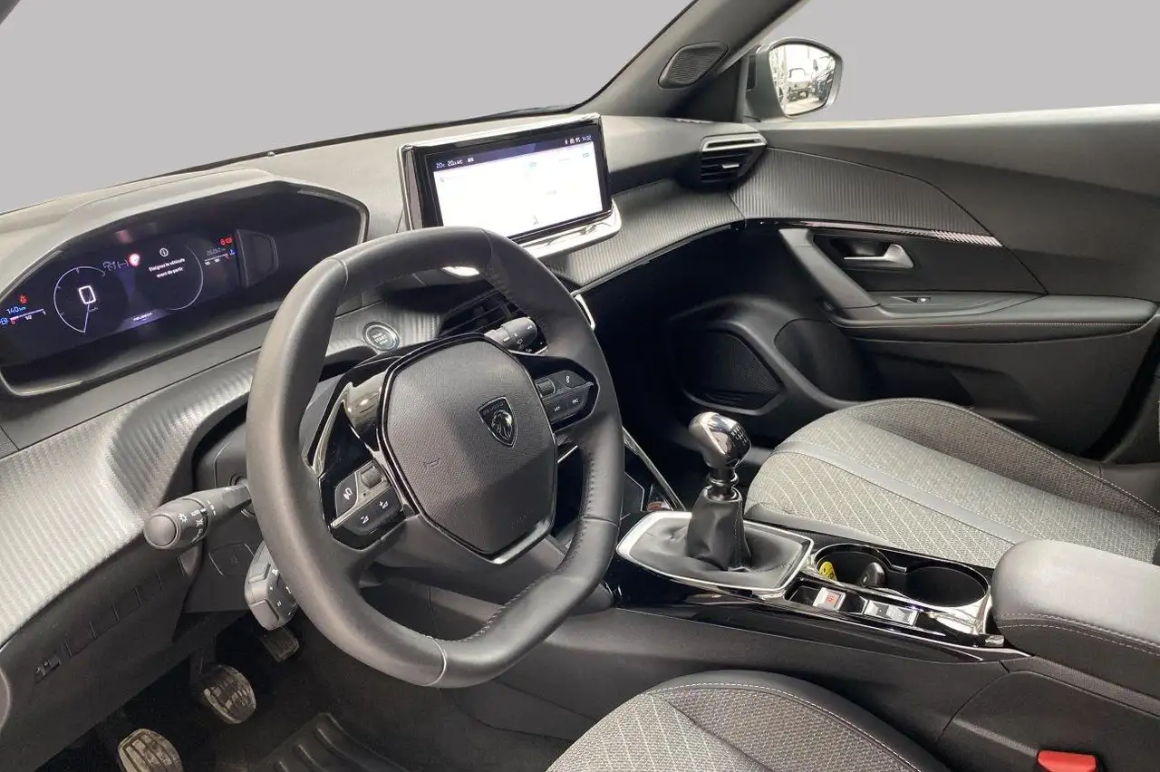 Peugeot 2008 9
