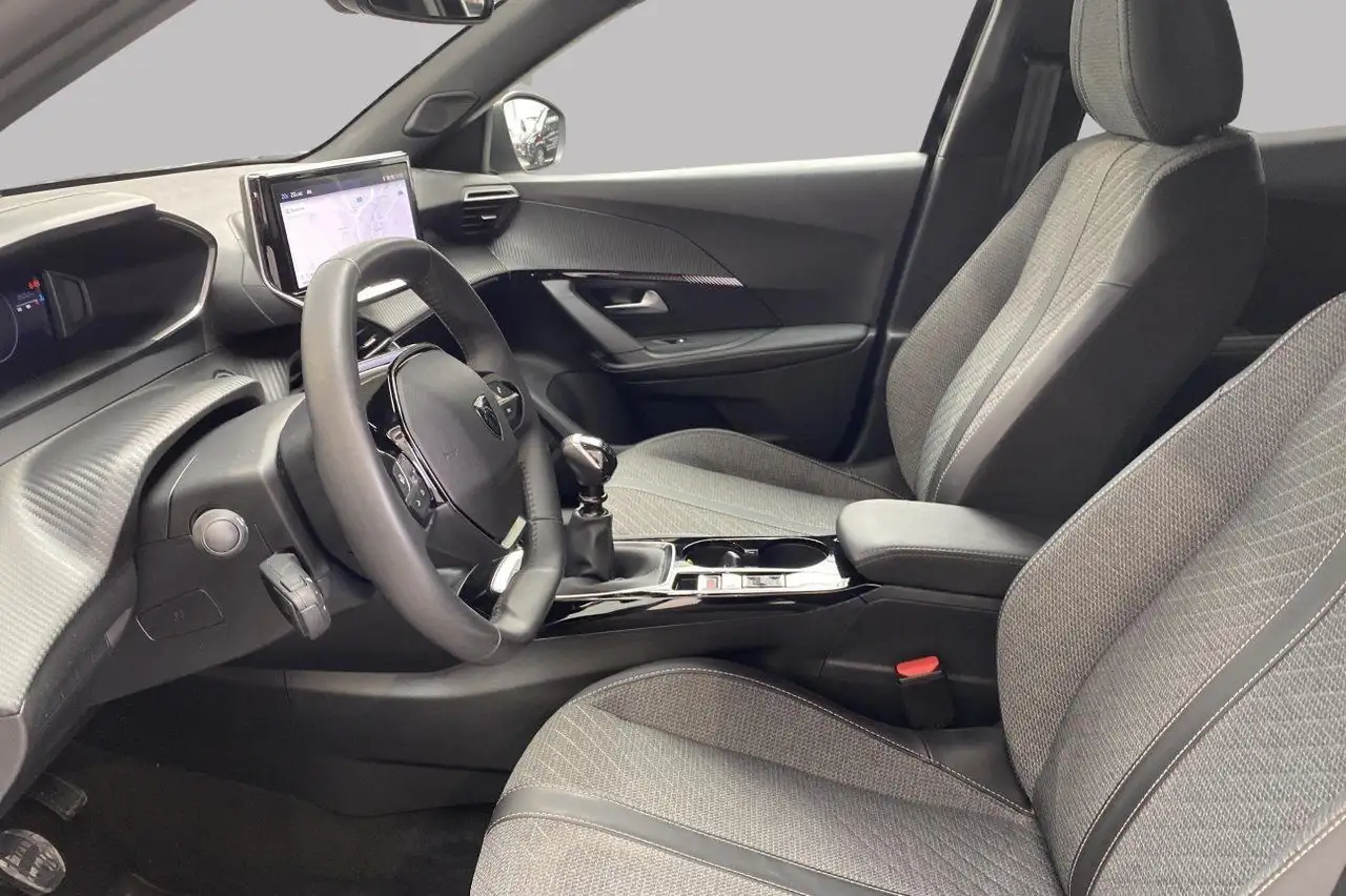 Peugeot 2008 10