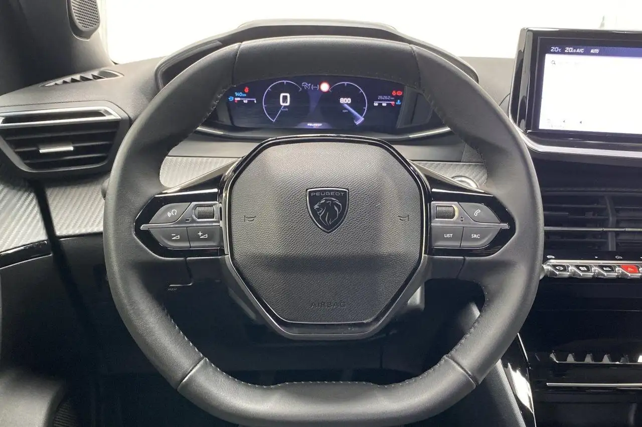Peugeot 2008 12